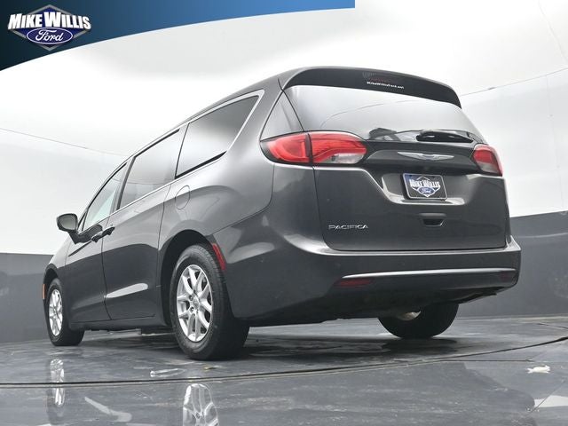 2020 Chrysler Pacifica Touring
