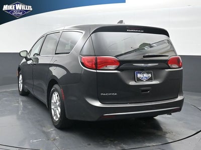 2020 Chrysler Pacifica Touring