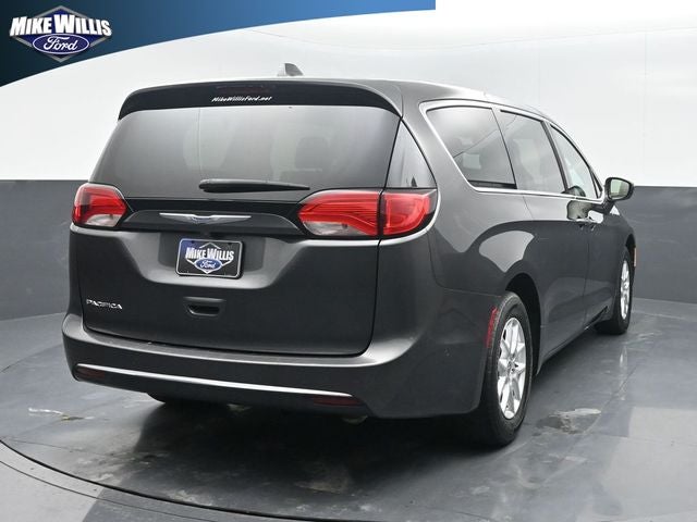 2020 Chrysler Pacifica Touring