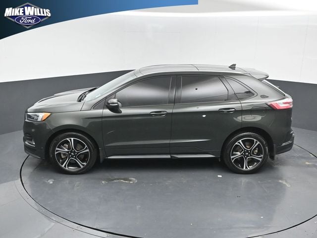 2022 Ford Edge ST