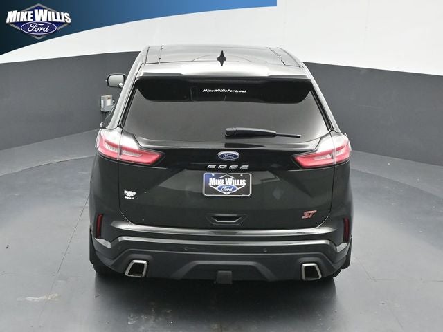 2022 Ford Edge ST