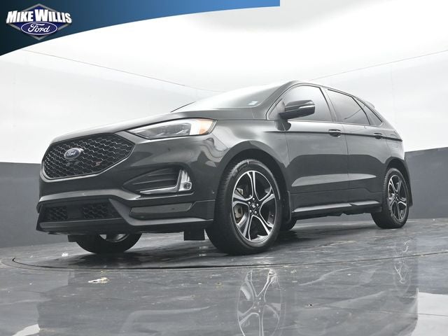 2022 Ford Edge ST