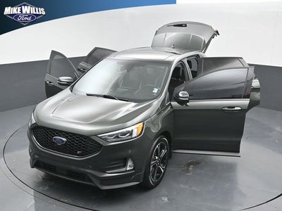 2022 Ford Edge ST