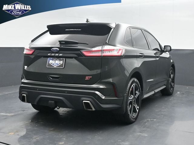 2022 Ford Edge ST
