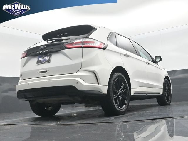 2022 Ford Edge ST Line