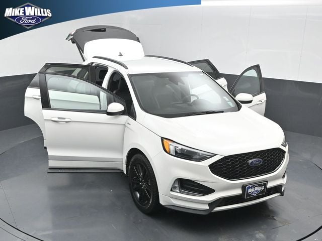 2022 Ford Edge ST Line
