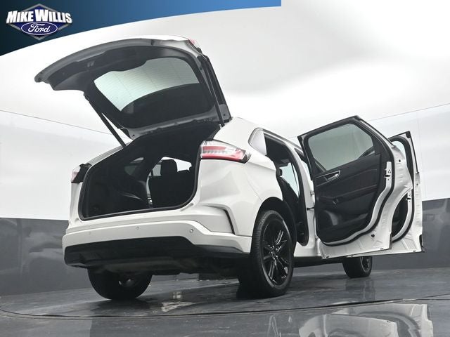 2022 Ford Edge ST Line