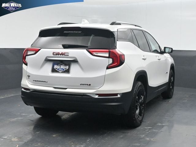 2024 GMC Terrain AT4