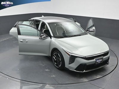 2025 Kia K4 GT-Line