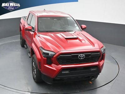 2025 Toyota Tacoma Hybrid TRD Sport