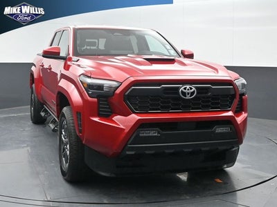 2025 Toyota Tacoma Hybrid TRD Sport