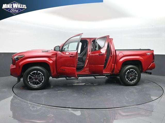 2025 Toyota Tacoma Hybrid TRD Sport