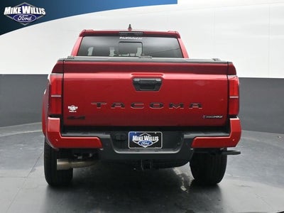 2025 Toyota Tacoma Hybrid TRD Sport