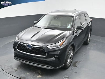 2021 Toyota Highlander Hybrid Platinum
