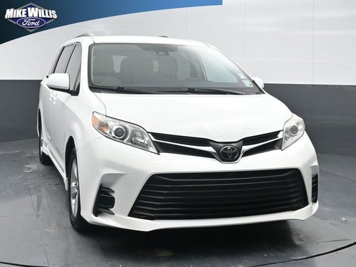 2020 Toyota Sienna LE