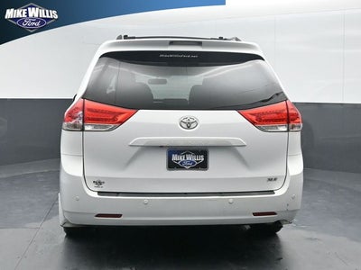 2013 Toyota Sienna XLE Mobility Auto Access