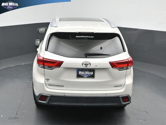 2019 Toyota Highlander Limited Platinum