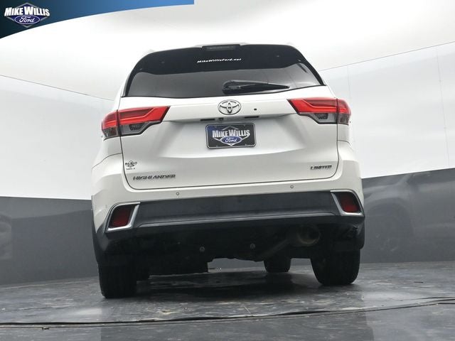 2019 Toyota Highlander Limited Platinum