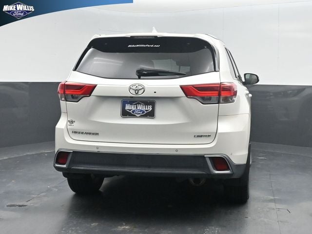 2019 Toyota Highlander Limited Platinum