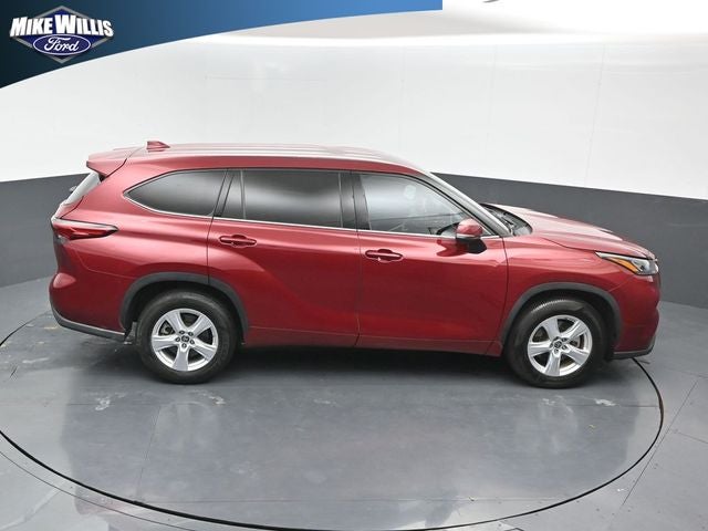 2020 Toyota Highlander LE