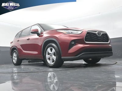 2020 Toyota Highlander LE