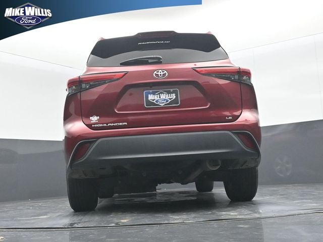 2020 Toyota Highlander LE