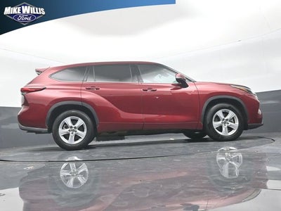 2020 Toyota Highlander LE