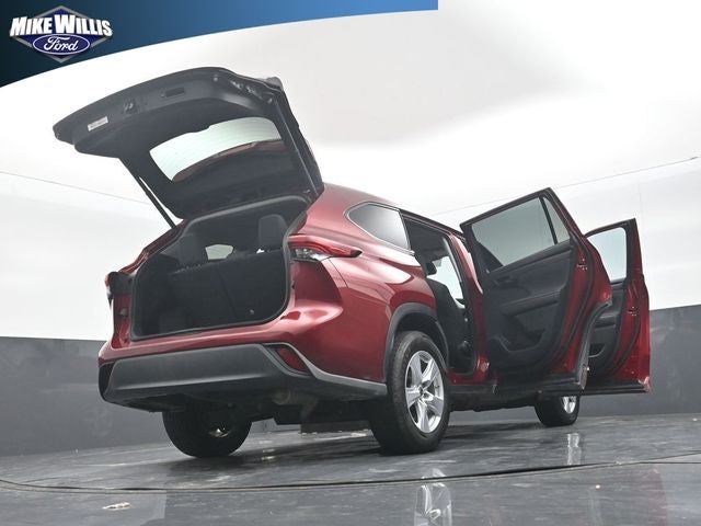 2020 Toyota Highlander LE