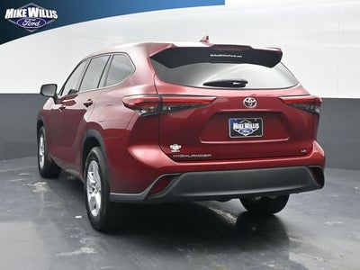 2020 Toyota Highlander LE