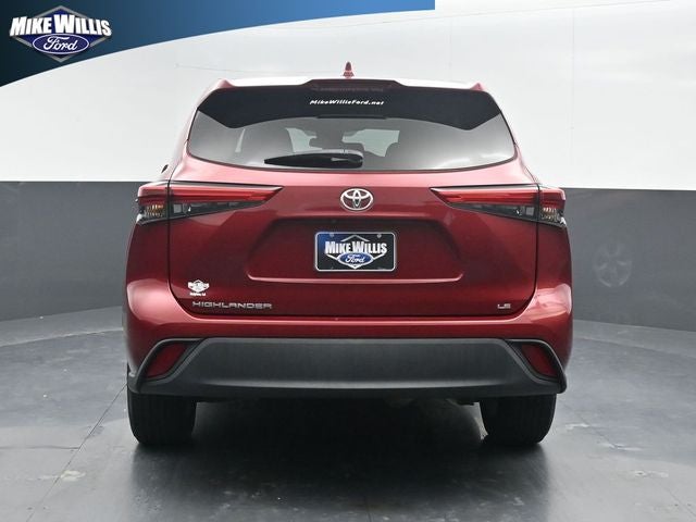 2020 Toyota Highlander LE