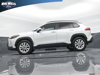 2022 Toyota Corolla Cross LE