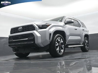 2025 Toyota 4Runner Base