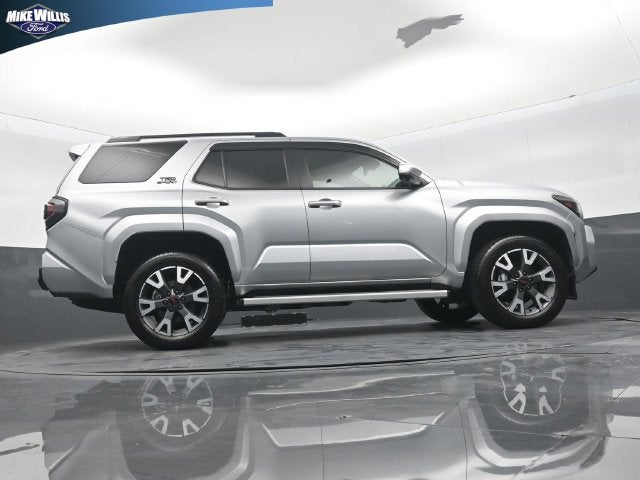 2025 Toyota 4Runner Base