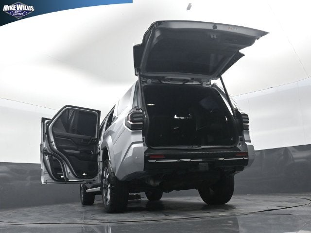 2025 Toyota 4Runner Base