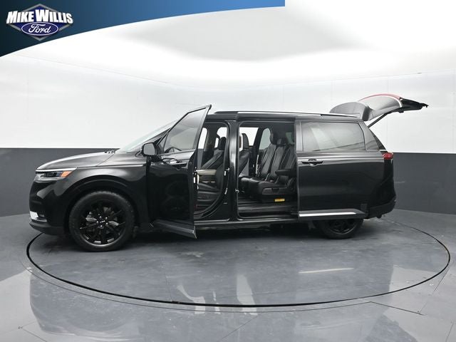 2022 Kia Carnival SX