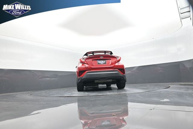 2022 Toyota C-HR XLE