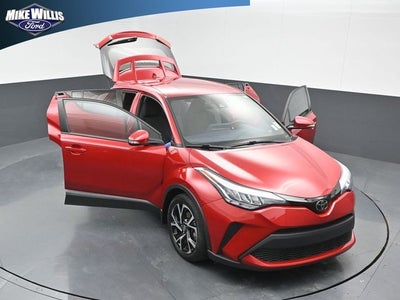 2022 Toyota C-HR XLE